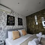 Korzo Iii Apartment
